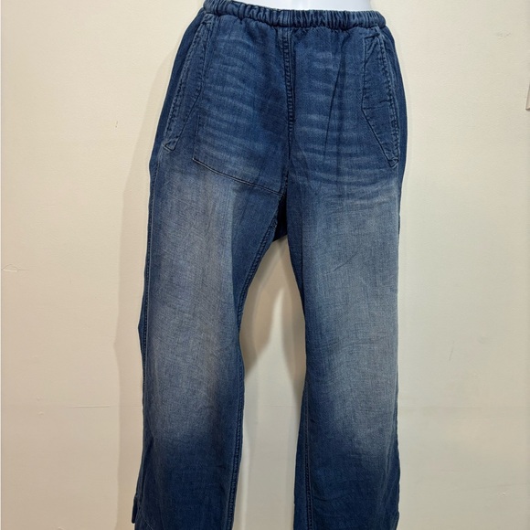 Freecity Women's Relaxed Blue Jeans - Picture 2 of 11